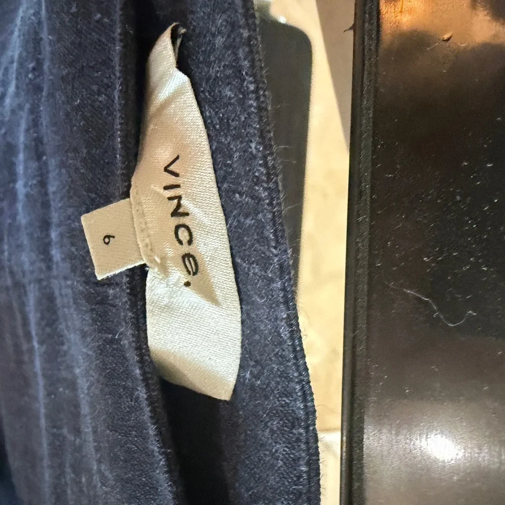 Vince Straight-Leg Pants in Navy Blue